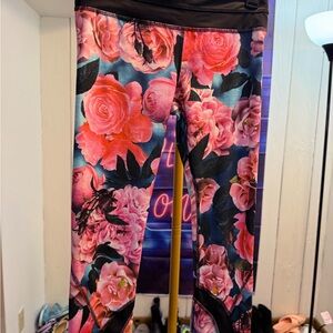 lululemon athletica womens Pink Floral Leggings